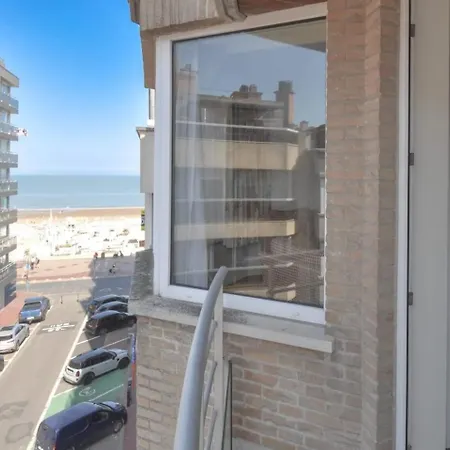 Zoute, Zandstraat - Zeezicht - 2 Grote Slaapkamers Apartment *
